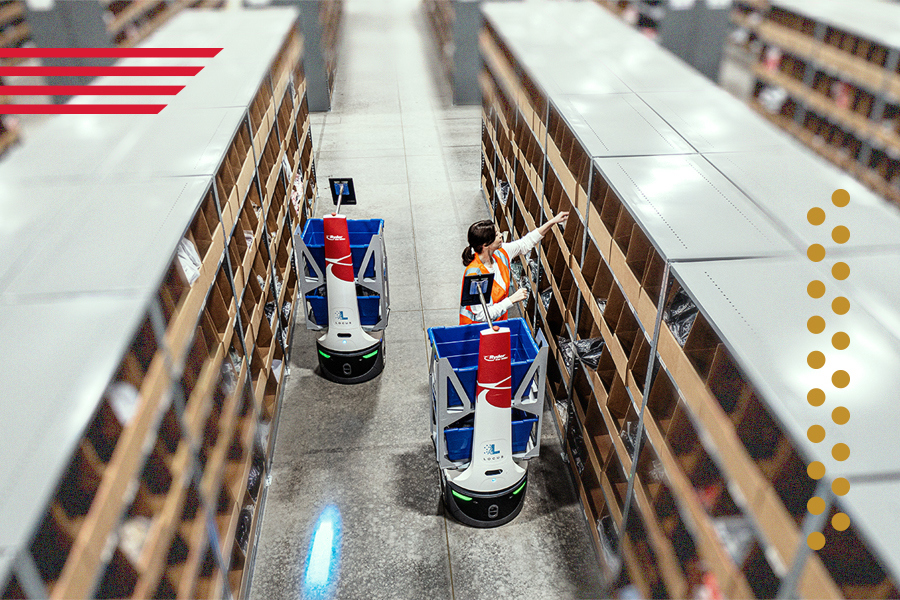 Ryder robots collecting packages in an e-commerce fulfillment center