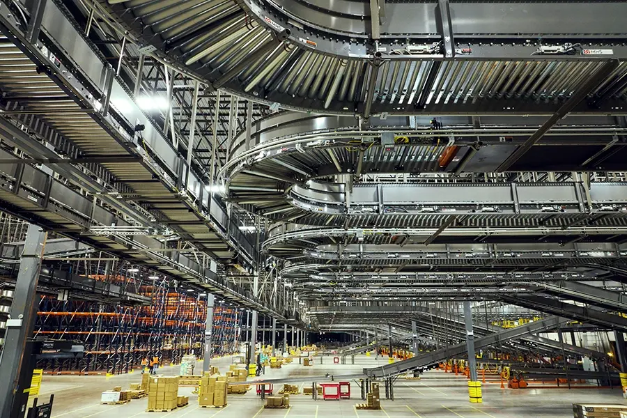 Interior of a large Ryder warehouse with conveyor belts Interior of a large Ryder warehouse with conveyor belts