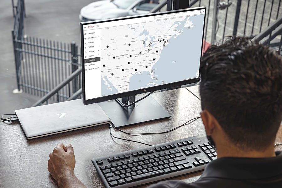 A customer using Ryder connected fleet solutions