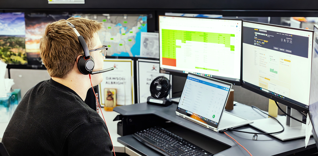 A Ryder transportation management specialist managing a customers freight network