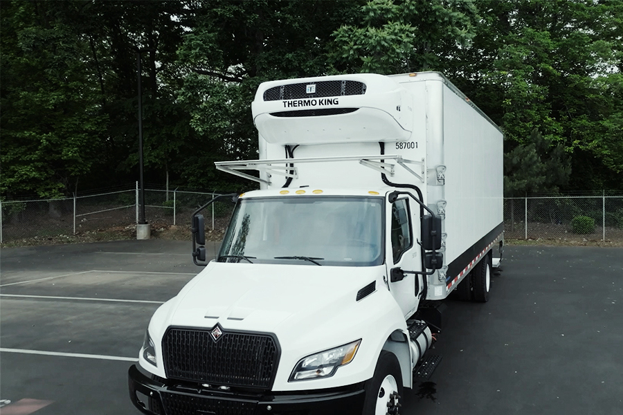 Video showcasing Ryder refrigerated trucks